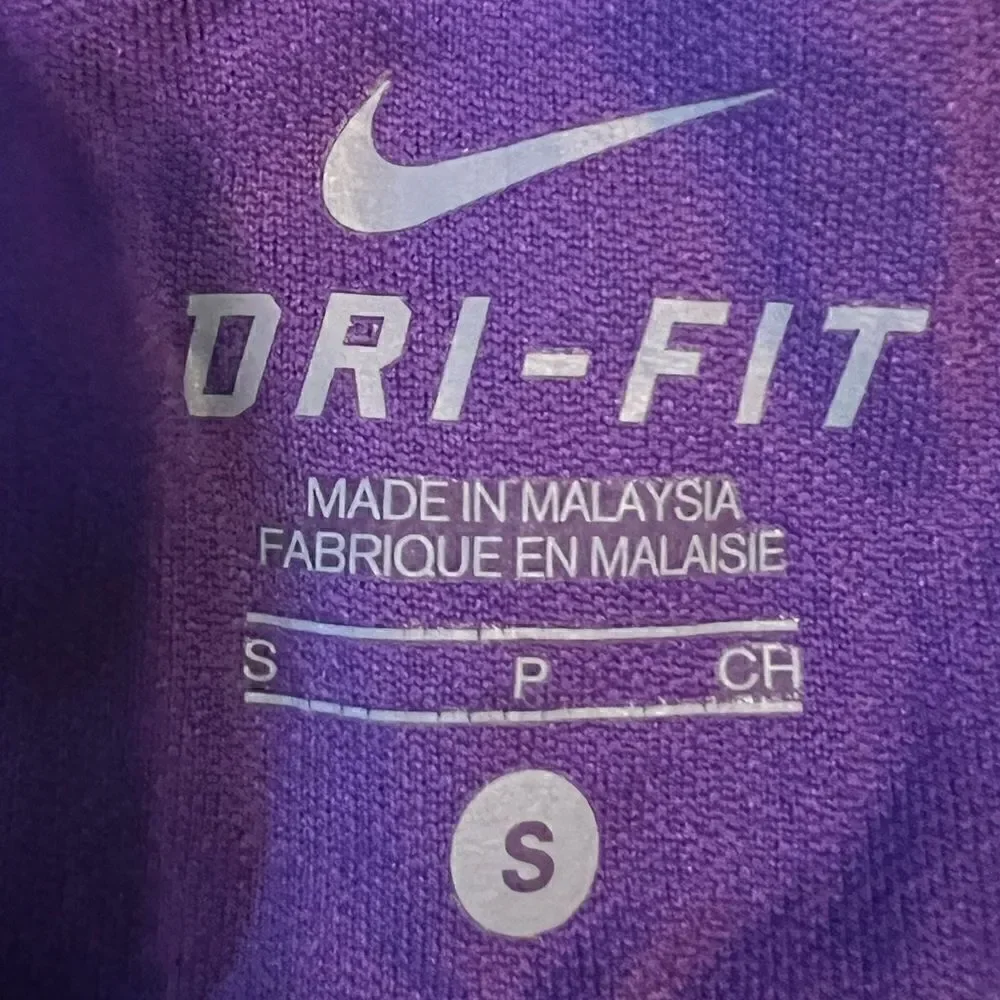 Nike women’s drifit